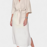 Vestido Casual Ainhoa con Nudo Frontal y Escote en V