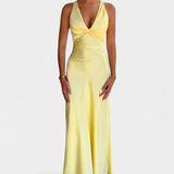 Vestido Elegante Dolores con Cintura Torcida y Escote en V