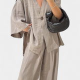 Conjunto de Top de Cuello en V Oversized Eli y Pantalones Rectos