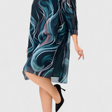 Vestido Almira de Chiffon con Estampado de Remolinos Oceánicos y Corte Fluido