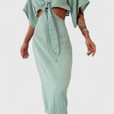 Vestido Fluido Myra con Lazo Frontal y Cortes