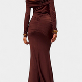 Vestido Maxi Kiah Off-Shoulder con Silueta de Sirena
