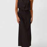Vestido Rina Elegante con Cuello Halter Drapado
