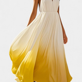 Vestido Maxi Starla con Cuello Halter Plisado y Detalles de Perlas