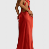 Vestido Lucra Maxi con Tirantes Diagonales y Espalda Descubierta
