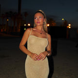 Vestido midi punto dorado
