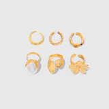 Anillo Abierto en Forma de Flor con Perla Líquida