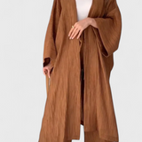 Conjunto Relajado de Dos Piezas Caspian con Kimono Largo