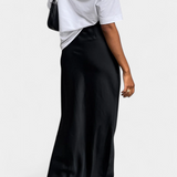 Falda Maxi Utility Fable en Diseño Sencillo y Estilo Pulido