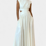 Conjunto Minimalista Jocelyn con Cuello Alto y Abertura Lateral