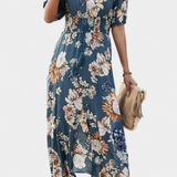 Vestido de Verano Benoja con Estampado Floral y Silueta Definida