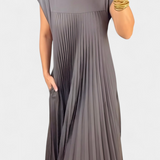Vestido Manuela Sin Mangas con Pliegues y Cintura Alta