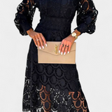 Vestido Midi Jovie con Encaje Bordado y Cuello Alto