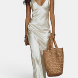 Hannah | Elegante vestido midi de satén con conjunto de suéter a juego