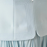 Vestido Midi Plisado Clara con Mangas Descubiertas
