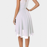 Vestido Anouk de Chifón con Volantes y Silueta Ajustada