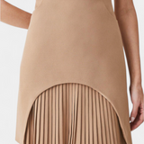 Vestido Mini Karen con Cuello Alto y Detalle Plisado