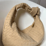 Bolso Tejido Mediano Lila con Detalle de Nudo