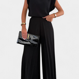 Conjunto Liora de Dos Piezas con Top Estructurado y Pantalones Plisados