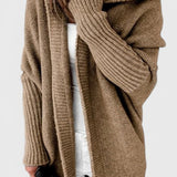 Cárdigan de Punto con Capucha Oversized Lovisa