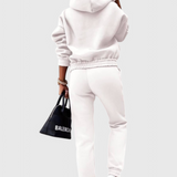 Conjunto de Jogging de Dos Piezas Tahlia para un Estilo y Comodidad Sin Esfuerzo