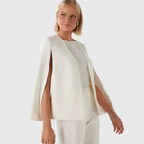 Claire – Elegante blazer capa para damas con corte fluido y abertura en las mangas