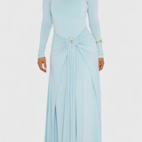 Vestido Fátima Ajustado con Pliegues y Detalles Metálicos