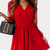 Vestido Mini Elegante Calandra con Escote Sofisticado y Silueta Agradante