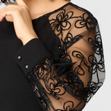 Vestido Bellezza de Encaje con Mangas Largas y Cuello Redondo