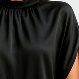 Vestido Midi Atemporal Haruna con Cuello Redondo