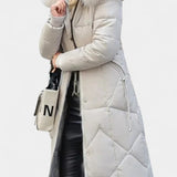 Abrigo de Invierno Maisha con Capucha