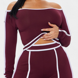 Conjunto Krystelle con Top Off-Shoulder y Pantalones de Corte Recto