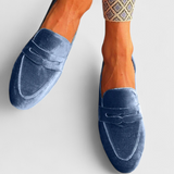 Mocasines Llnica de Terciopelo Azul con Detalle de Patchwork y Punta Redonda