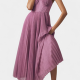 Vestido de Chifón Plisado Ottilie con Corsé Esculpido y Escote en Forma de Corazón