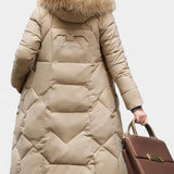 Abrigo de Invierno Maisha con Capucha