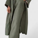 Conjunto Relajado de Dos Piezas Caspian con Kimono Largo