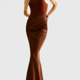 Vestido Maxi Mafalda con Estilo de Top de Tirantes y Silueta Ajustada