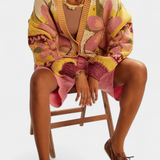 Cardigan Floral Casey con Corte Suelto
