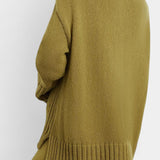 Conjunto de Suéter de Cuello Alto Patricia y Falda Maxi