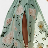 Vestido Floral Nila con Volantes y Abertura Lateral en Chifón