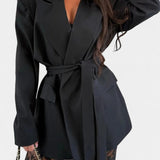 Conjunto de Blazer Oversized Demelza y Pantalones de Encaje Floral