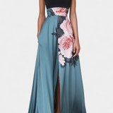 Vestido Radmila en A con Cuerpo Negro y Falda Floral en Contraste