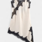 Vestido Mini de Encaje Kerry