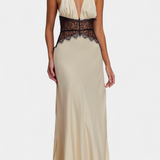Vestido Largo Ashanty con Escote Halter y Cintura de Encaje Transparente