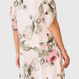 Vestido de Chiffon Fluido Tameka con Pétalos y Mangas Transparentes