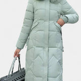 Abrigo de Invierno Maisha con Capucha