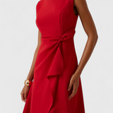 Vestido Midi Asimétrico Claudia con Elegante Drapeo
