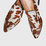 Mocasines de Cuero Grecia con Tacón Bajo y Punta Afilada
