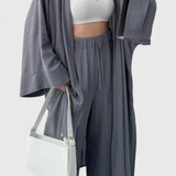 Conjunto Relajado de Dos Piezas Caspian con Kimono Largo