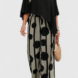 Conjunto Asimétrico Aleida con Top y Pantalones Impresos
